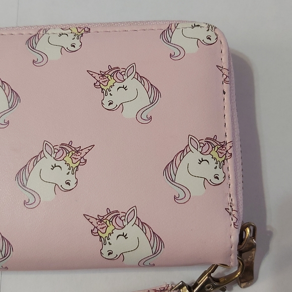 Ardene Pink Unicorn Wristlet Wallet - Picture 5 of 16